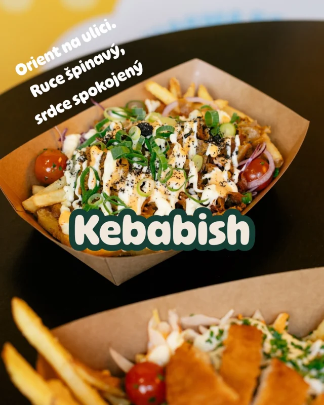 🔥 Kebabish 🔥
Autenticky kořeněný seitanový kebab podávaný s česnekovou a jemně zauzenou mayo, posypaný sezamovým prachem a servírovaný s extra křupavými hranolkami. 🍟🤩
Streetfood, který tě nikdy nezklame!

✨ Loaded Fries. Loaded Flavour. ✨

✅ Soy-free
✅ 100% plant-based

#ForkysStreet #ForkysStreetFood #StreetFoodCloudMood #StreetfoodMood #CloudMood #ForkysCloud #EatDifferent #RespectForLife #StreetFoodLovers #ForkysFlavours #StreetCloud #PlantStreetVibes #CloudVibe